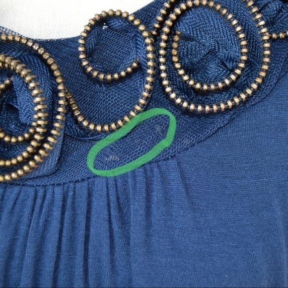 Coiled Zipper Trim Shirred Balloon Hem Scoop Neck Tank Top - Picture 3 of 8